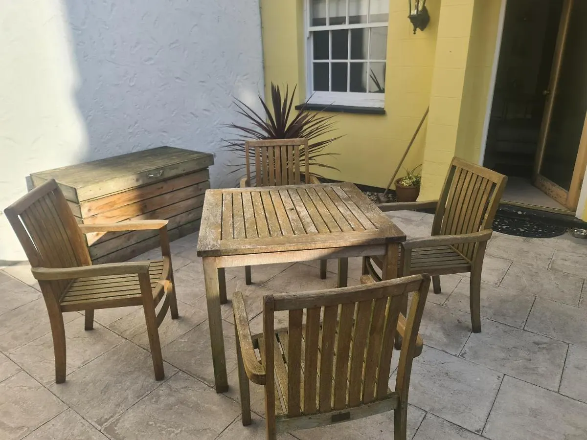 Casa vacanze Pass The Keys Castle St Spacious City Centre 2 Bed Townhouse With Parking Chester